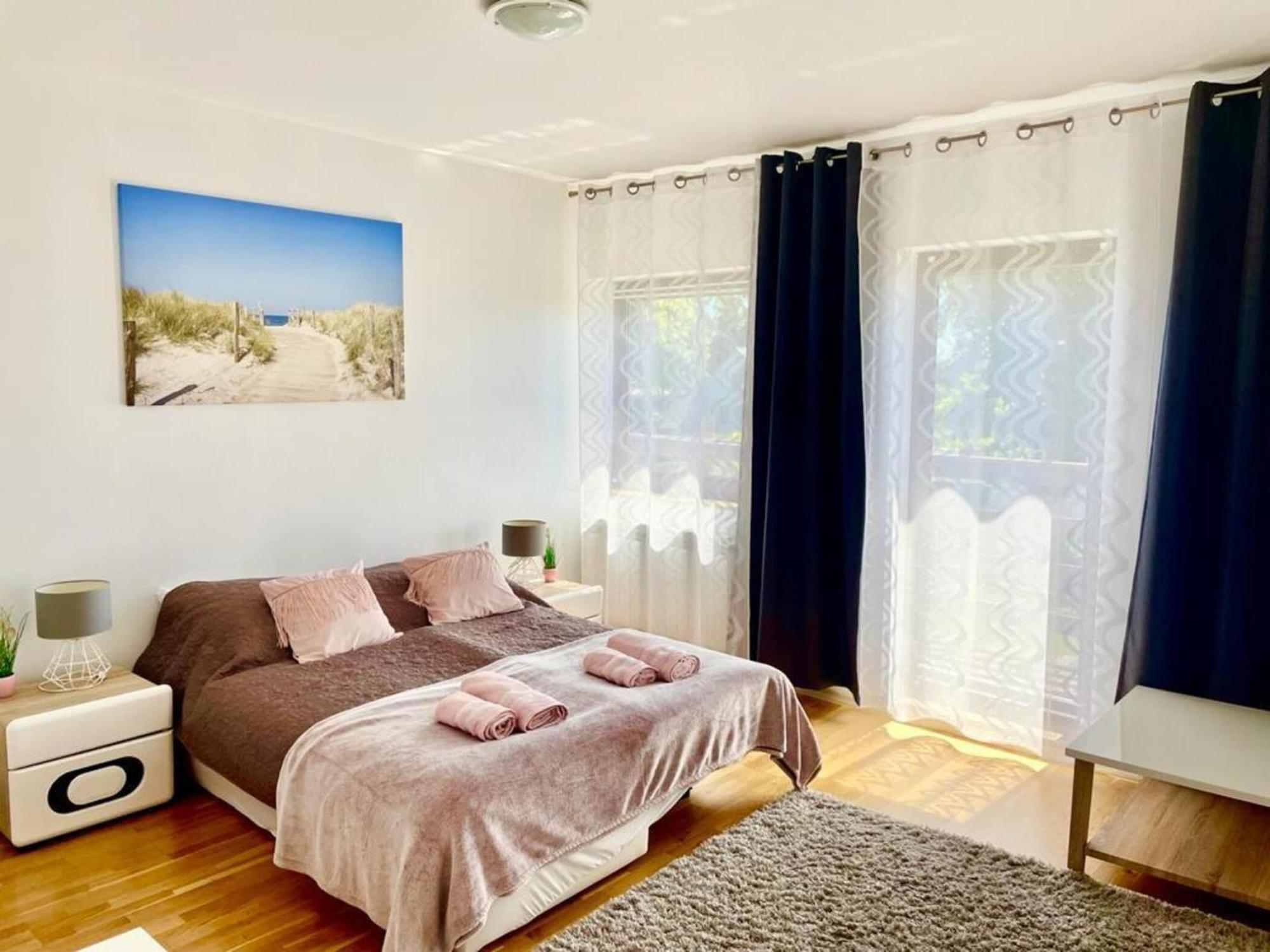 Holiday Spacious Modern Flat In Dabrowa Gostyniec エクステリア 写真